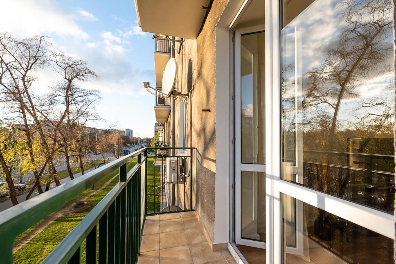 Ochota Sunny Apartment Varsovia Exterior foto